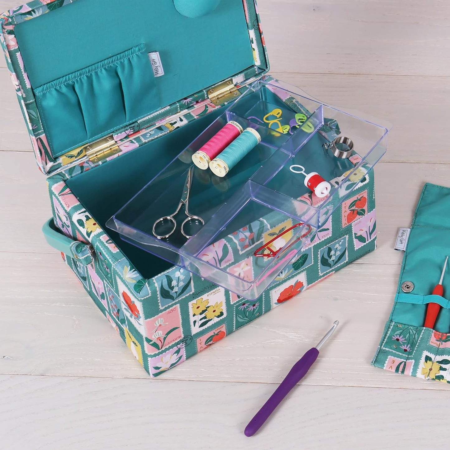 Hobby Gift Sewing Box (M) Embroidered Stamps