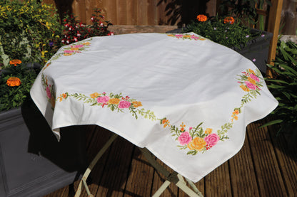 Trimits Printed Cross Stitch Kit: Tablecloth: Floral Bouquet