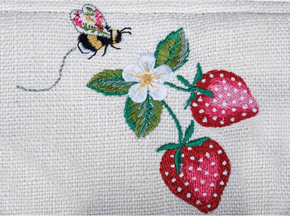 Hobby Gift Large Yarn Holder Wool Storage Bag-Zipper Compartment  Natural Strawberries, 16.5 x 45 x 19.5cm